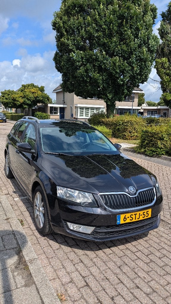 Skoda Octavia 1.4 TSI 103KW Combi Dsg-7 2013 Zwart, Stof, Zwart, 4 cilinders, Zwart