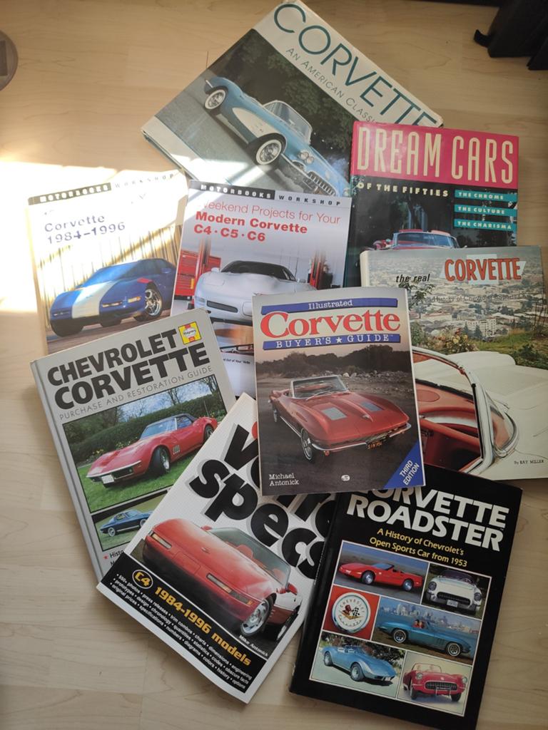 Verzameling Corvette boeken - Diverse modellen en jaren, Boeken, Auto's | Boeken, Ophalen of Verzenden, Gelezen, Chevrolet, Diverse auteurs