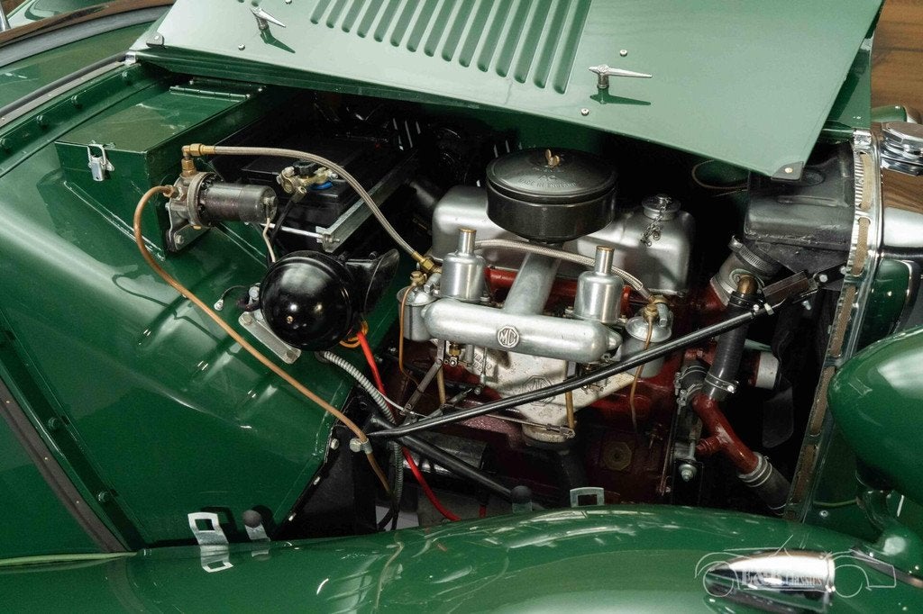 MG TD | Uitvoerig gerestaureerd | Zeer goede staat | 1950, Auto's, Oldtimers, Achterwielaandrijving, 54 pk, Cabriolet, Leder