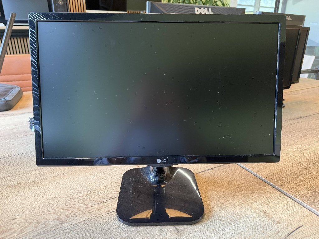 LG monitor - 21 inch, Ophalen, Gebruikt