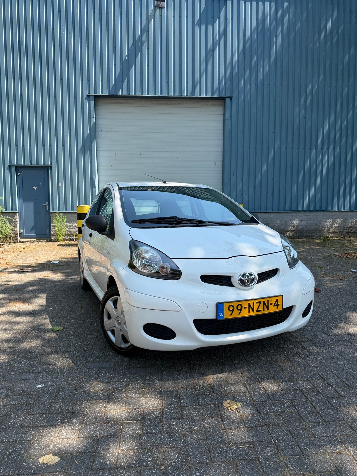 Toyota Aygo, 1e eigenaar, BTW-auto, Airco!!, 5DRS, 2011, Auto's, Voorwielaandrijving, Euro 5, Zwart, Airbags