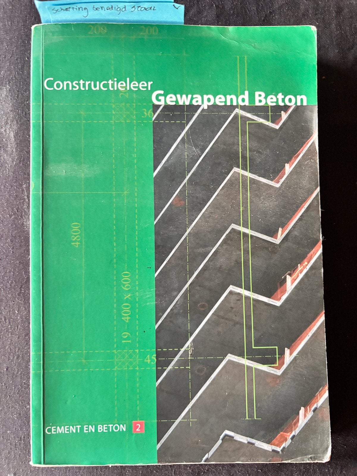 Constructieleer Gewapend Beton - Cement en Beton 2, Ophalen of Verzenden, Gelezen, Bouwkunde