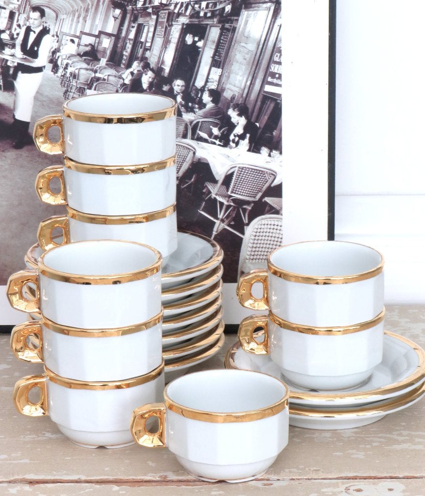 Franse bistro kop en schotel Pillivuyt wit/goud, Ophalen of Verzenden