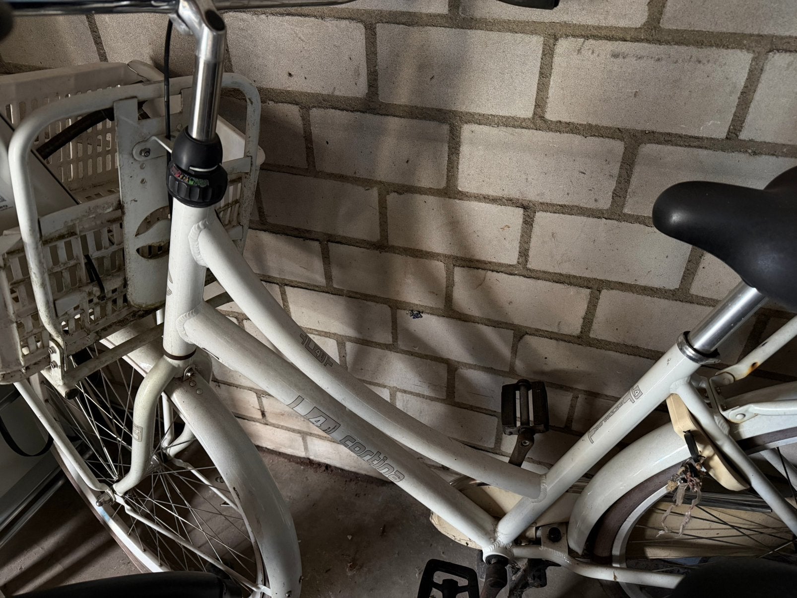 L4 Cortina dames fiets wit, Terugtraprem, Gebruikt, Versnellingen, Ophalen