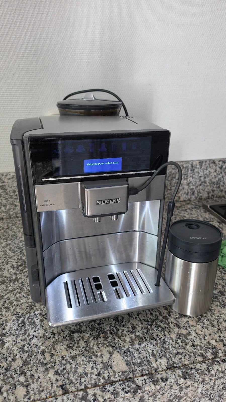 Siemens EQ.6 ExtraKlasse Koffiemachine, Witgoed en Apparatuur, Ophalen, Gebruikt, 10 kopjes of meer, Koffiemachine