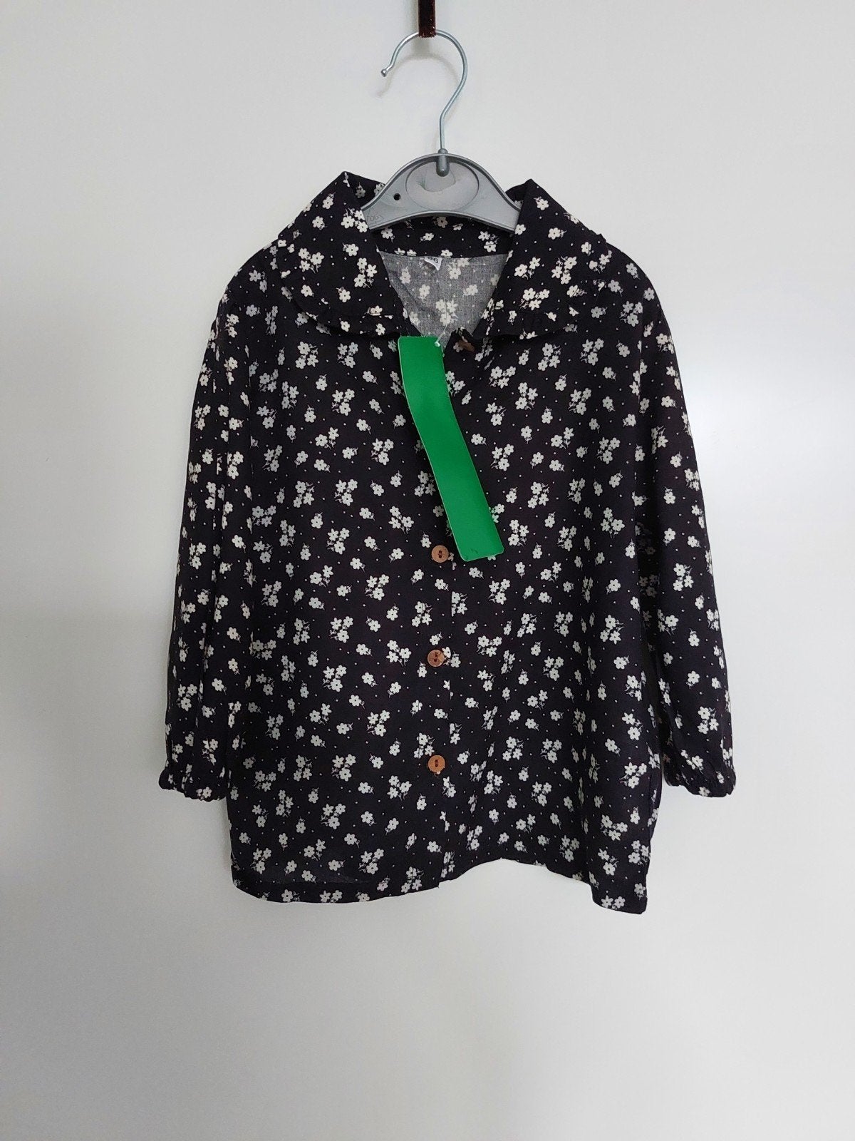 Nieuwe blouse maat 86 met kaartje er aan, Zeeman, Meisje, Nieuw, Ophalen of Verzenden