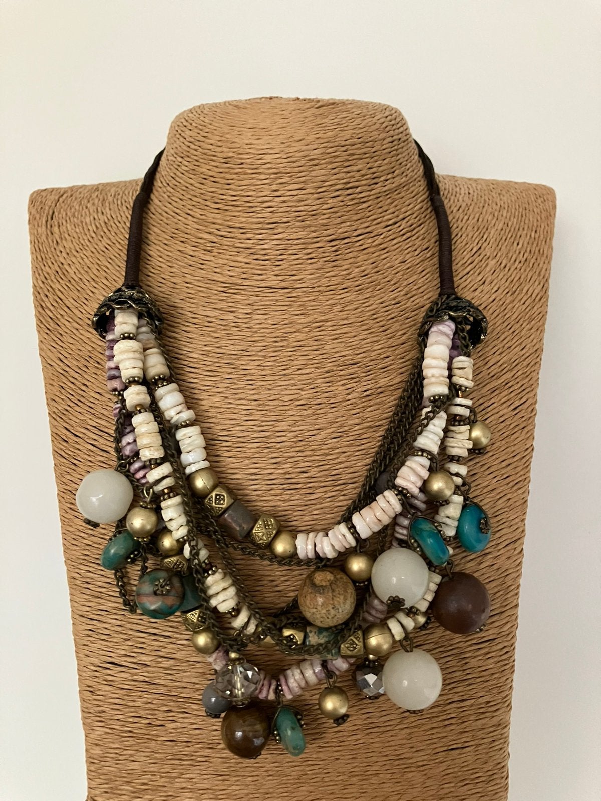 Bohemian vintage ketting met kralen en schelpen, Overige materialen, Overige kleuren, Verzenden, Verstelbaar