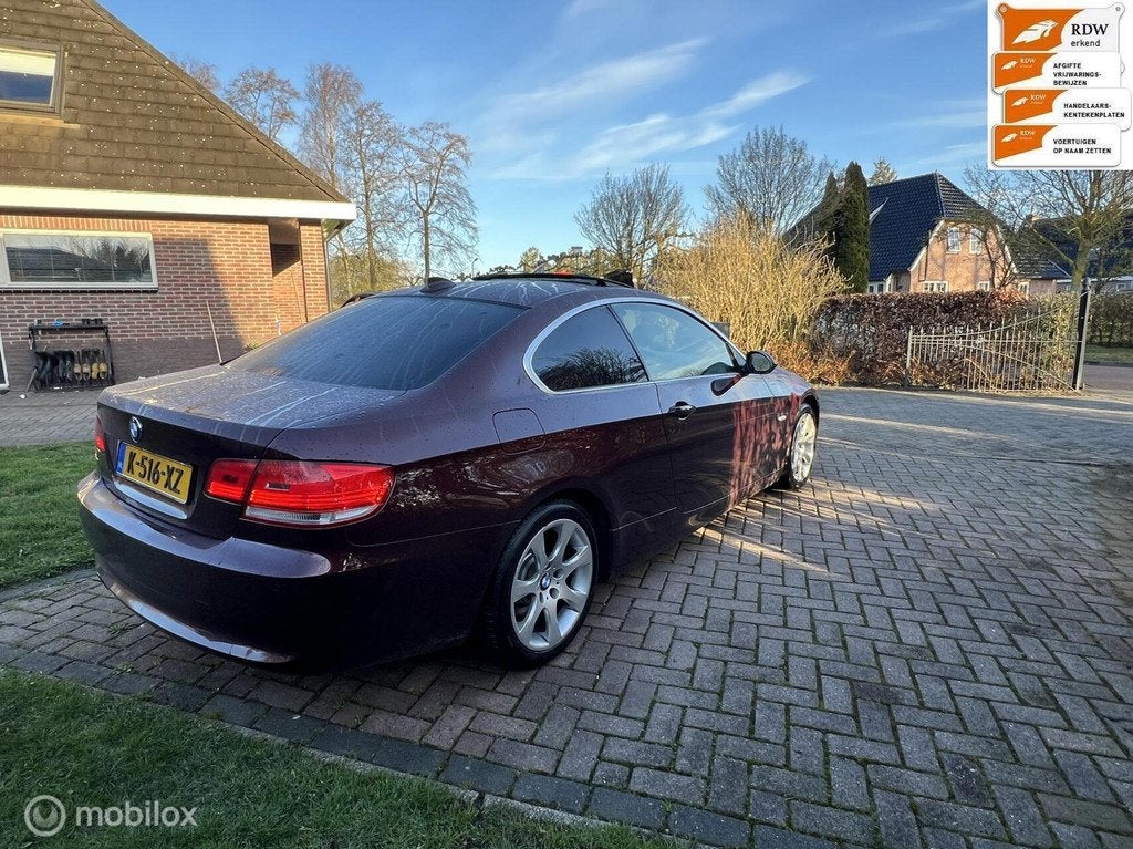 Nette sportieve BMW Coupé 330xd M High Executive 2009, Auto's, Automaat, Euro 5, 2993 cc, 4 stoelen