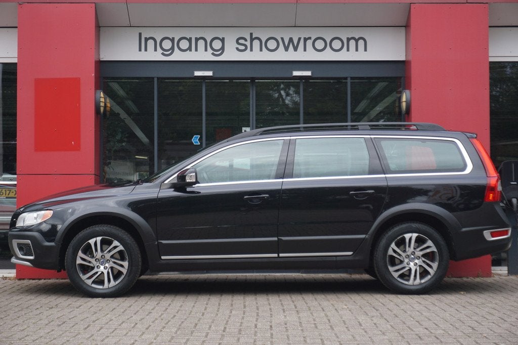 Volvo XC70 2.0 D3 FWD Limited Edition | 5-Cilinder | Origine, Auto's, Volvo, Euro 5, Gebruikt, Zwart, 1984 cc