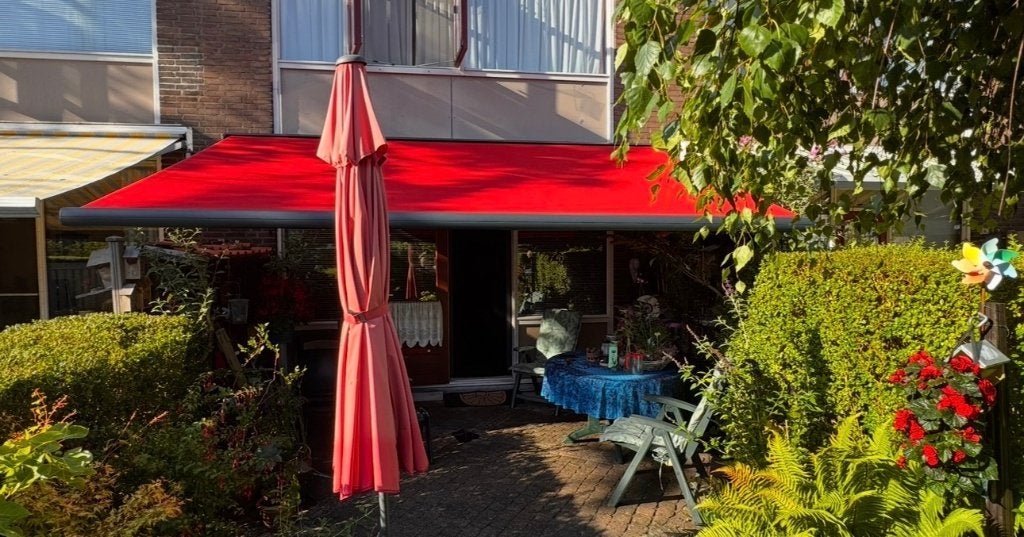 zonnescherm, Tuin en Terras, Ophalen, 450 cm of meer, Elektrisch, Zo goed als nieuw