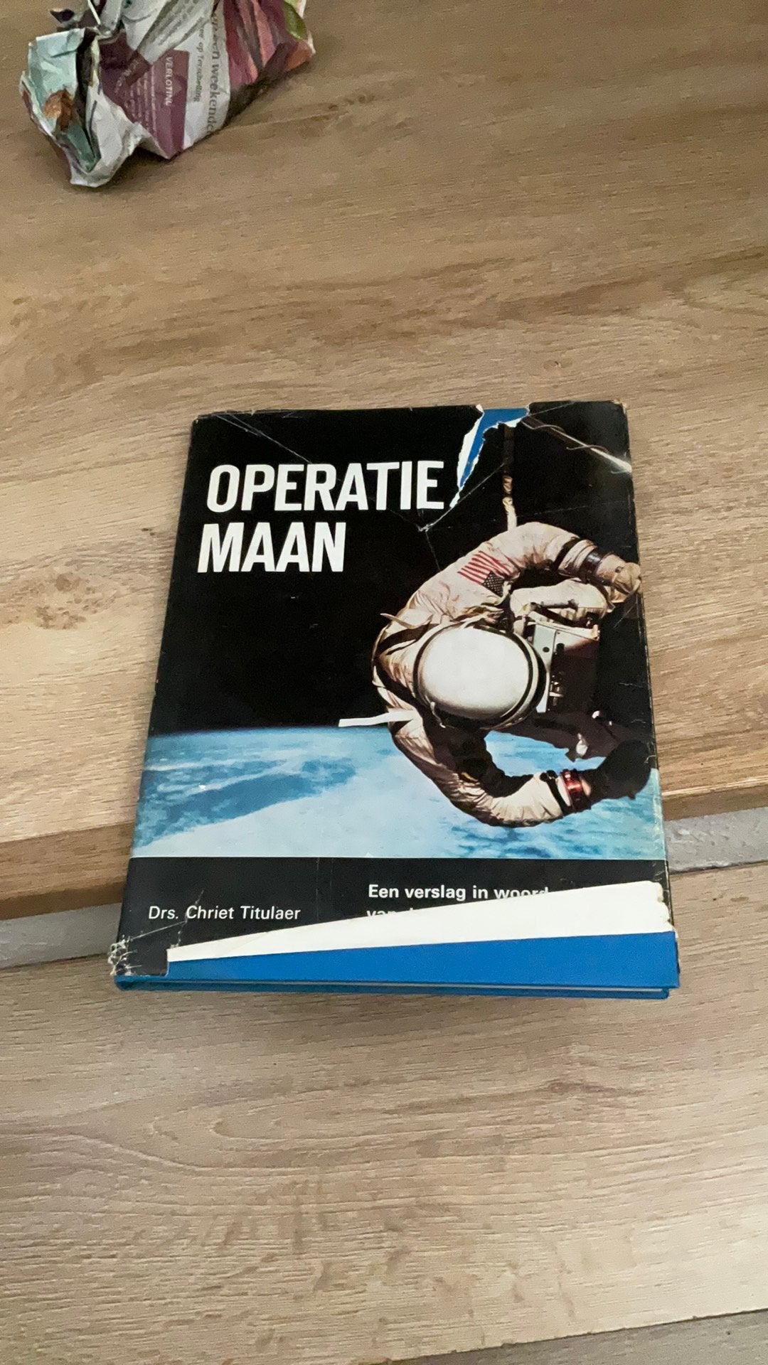 Operatie Maan - Apollo nasa Ruimtevaart Titulaer, Ophalen of Verzenden, Gelezen
