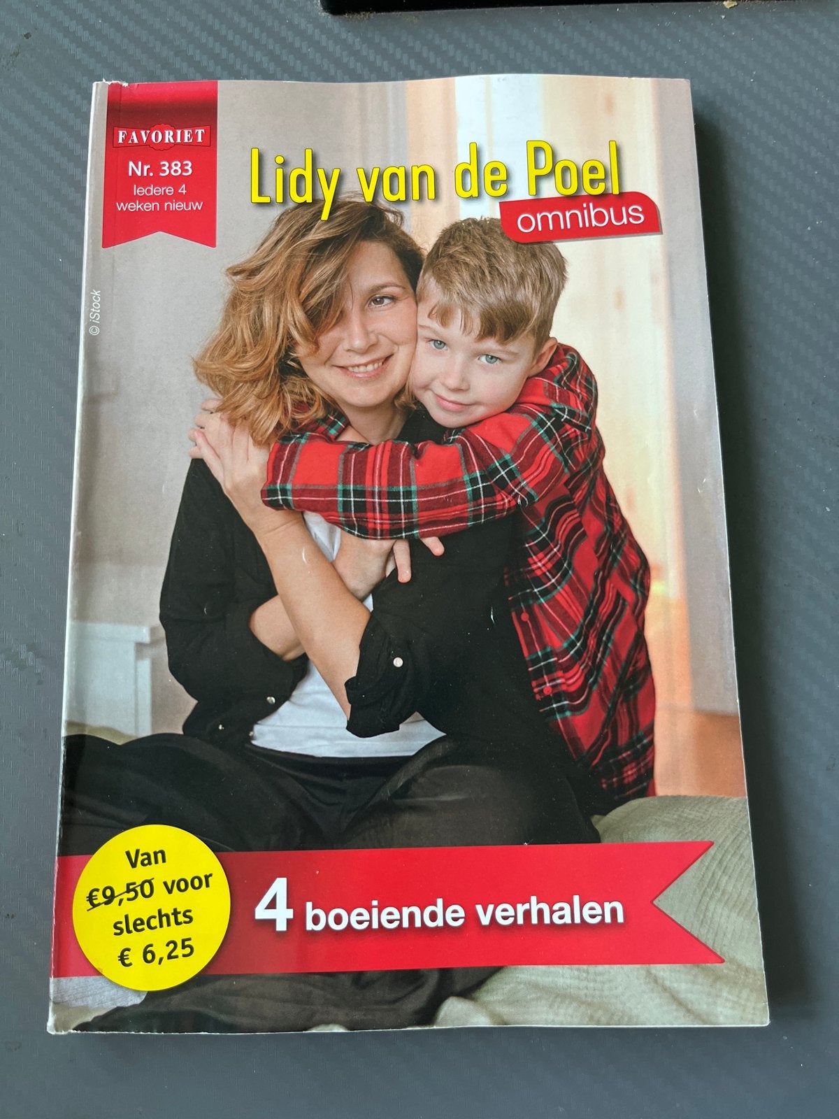 Lidy van de Poel Omnibus - 4 boeiende verhalen, Ophalen of Verzenden, Zo goed als nieuw