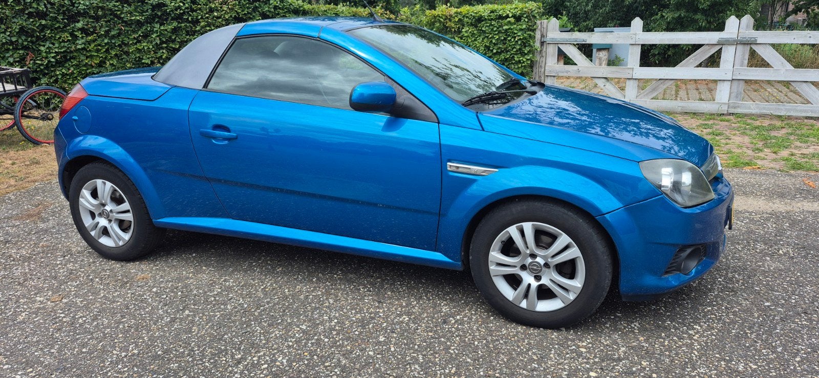 Opel 2004 Blauw, Auto's, Opel, Particulier, Tigra, Benzine, Cabriolet, Handgeschakeld, Geïmporteerd, Blauw, Zwart, Leder, Ophalen