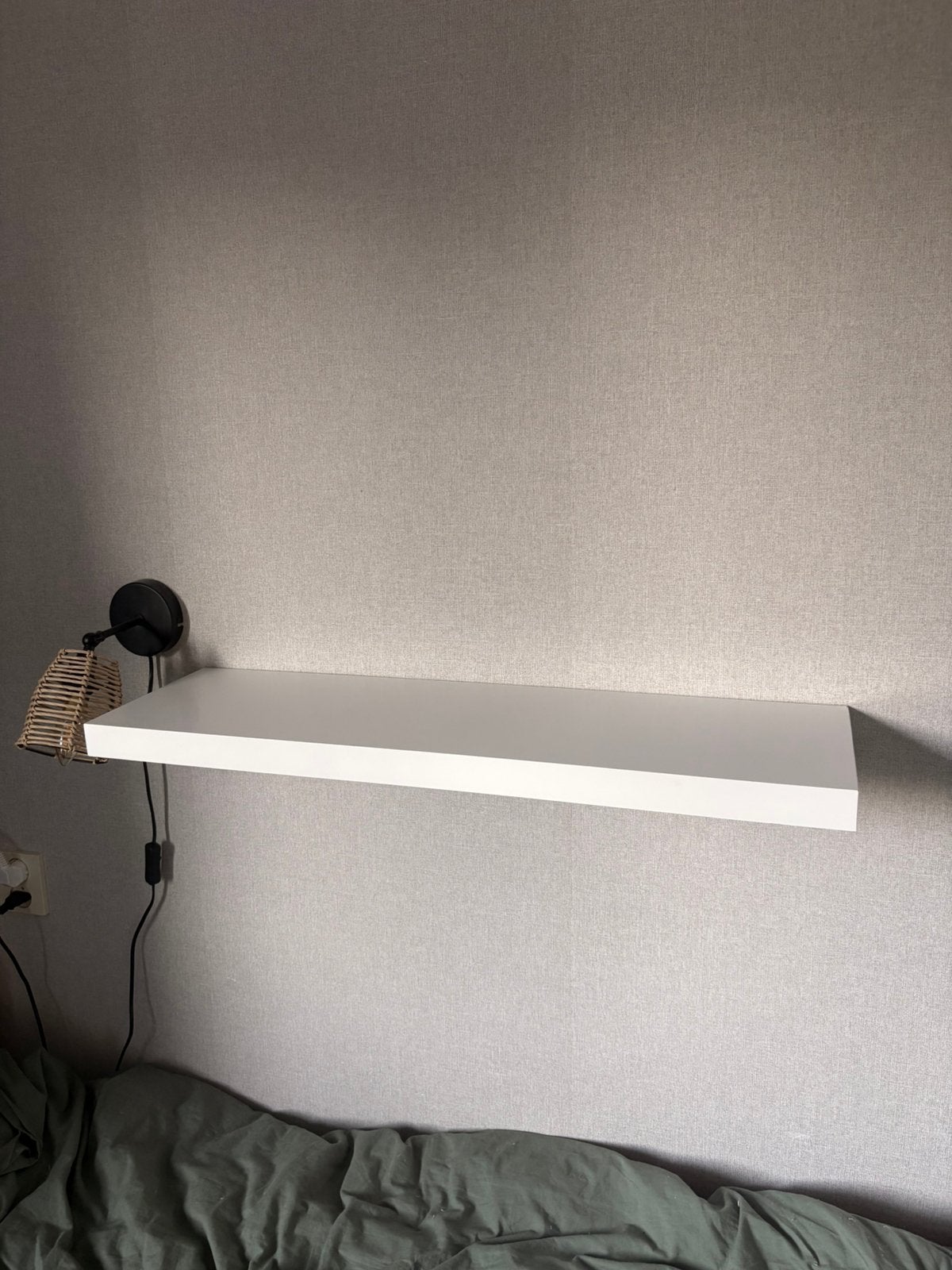 Wandplank zwevend Jysk, Huis en Inrichting, Woonaccessoires | Wandplanken en Boekenplanken, Ophalen of Verzenden, Zo goed als nieuw