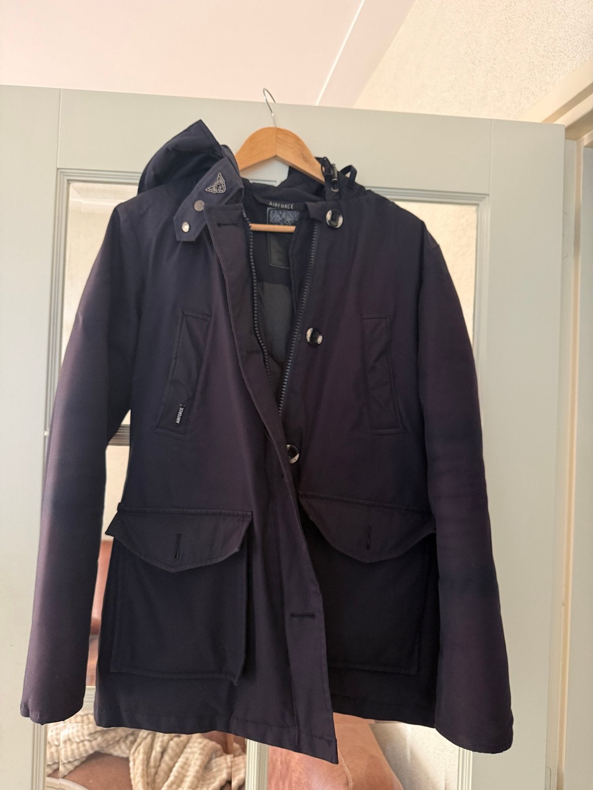Donkerblauwe Airforce jas met magnetische zakken, Kleding | Dames, Jassen | Winter, Ophalen of Verzenden, Gedragen, Maat 38/40 (M)