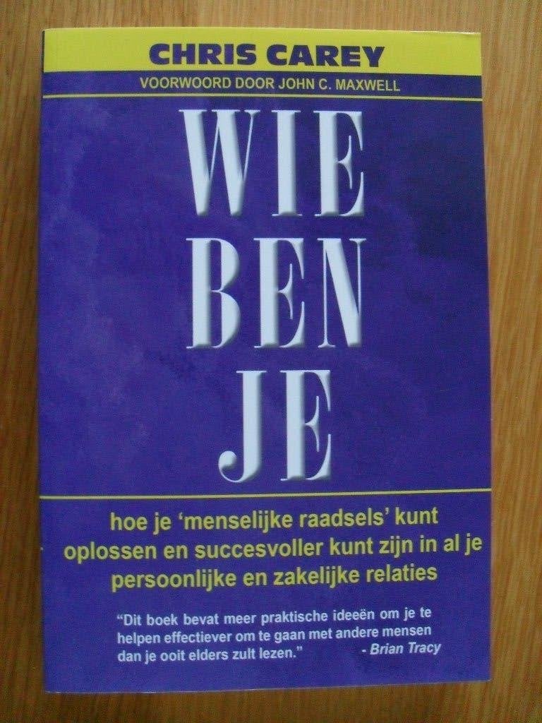 Wie ben je van Chris Carey, Ophalen of Verzenden, Gelezen