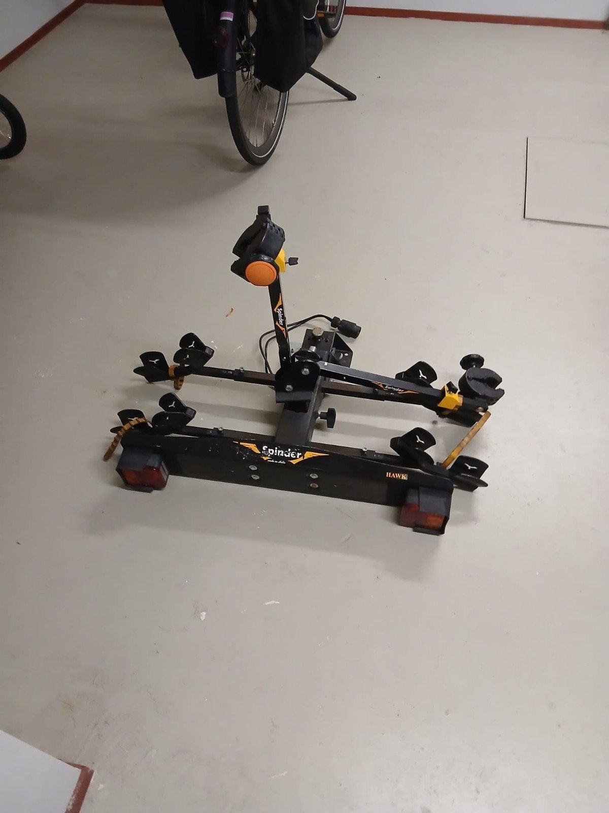Spinder Hawk, Auto diversen, Fietsendragers, Ophalen, Gebruikt, 2 fietsen, Trekhaakdrager