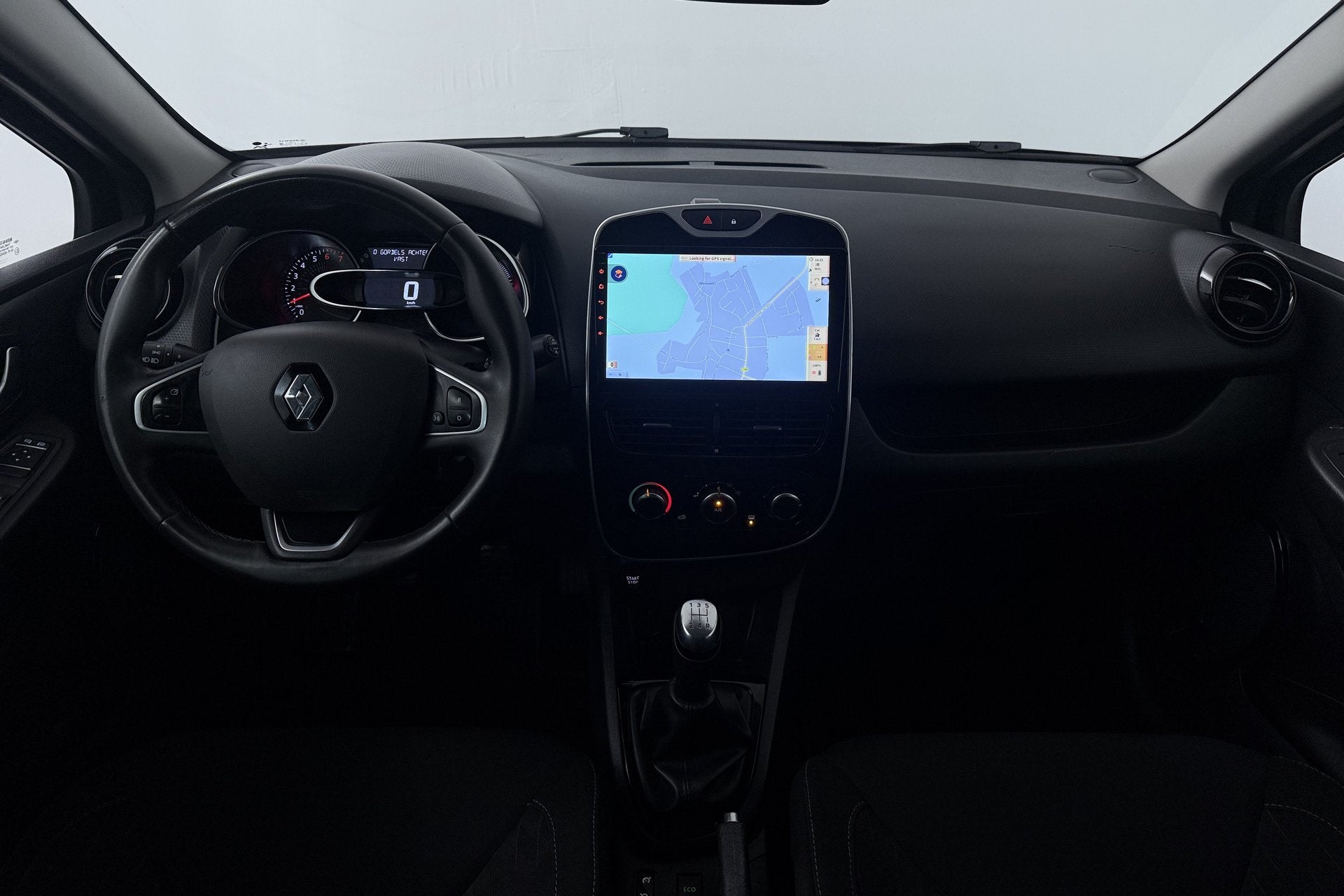 Renault Clio 0.9 TCe Limited (NAVIGATIE, CRUISE CONTROL, PAR, Voorwielaandrijving, 898 cc, Stof, Gebruikt