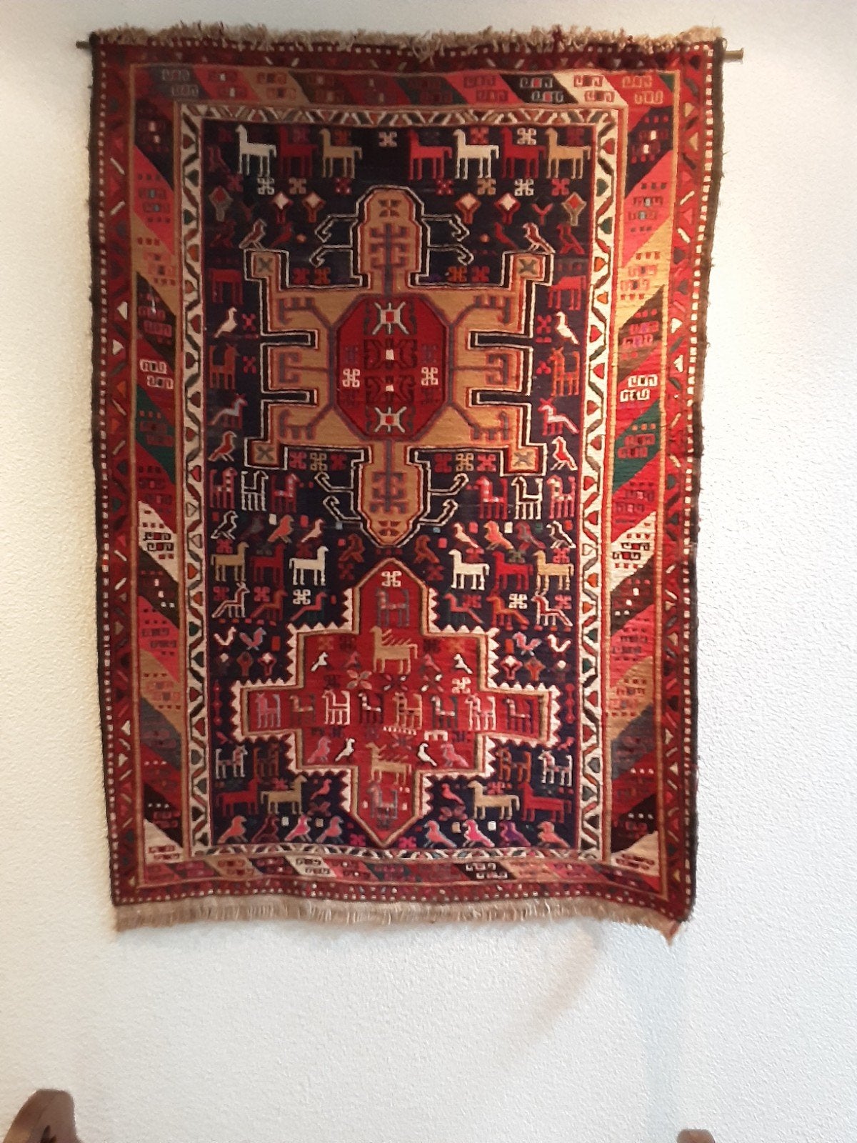 Vintage Kelim wandtapijt met dierenmotieven, Gebruikt, 100 tot 150 cm, Vintage, Traditioneel, Kelim, Bruin