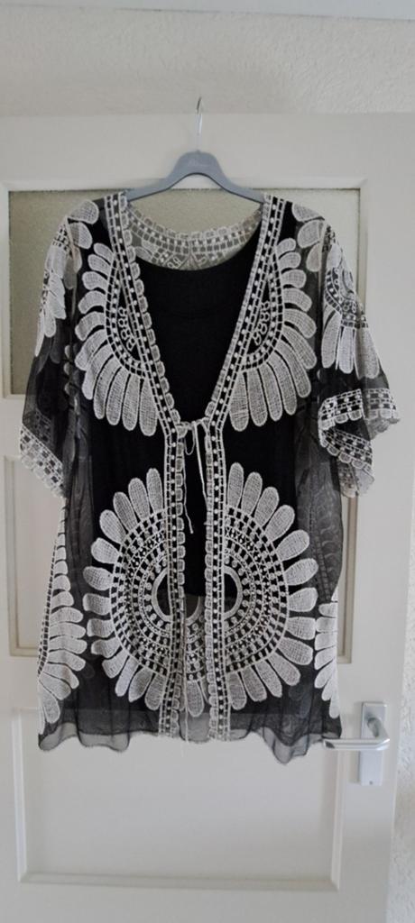 Top, hesje, vestje, kant doorzichtig, Kleding | Dames, Zwart, Maat 42/44 (L), Ophalen of Verzenden, Zo goed als nieuw