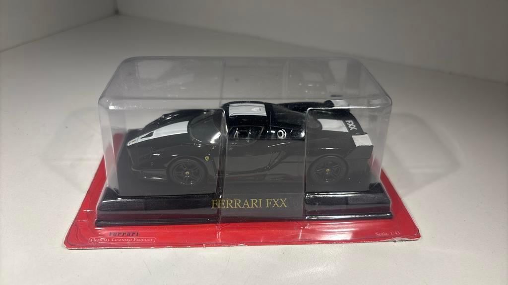 Ferrari fxx atlas 1.43, Overige merken, Auto, Ophalen of Verzenden, A