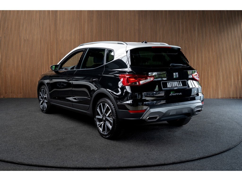 SEAT Arona 1.0 TSI FR Leer Navi Virtual Climate PDC LMvelgen, Gebruikt, 610 kg, Zwart, Origineel Nederlands