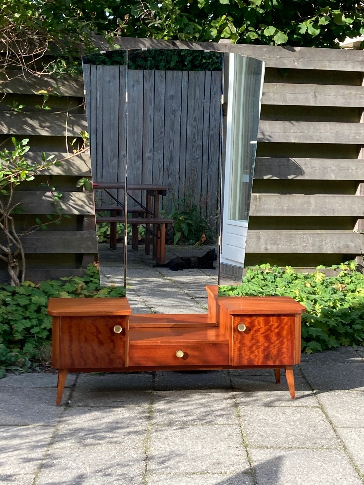 Vintage jaren 60-70 kaptafel met drieluik spiegel, Ophalen