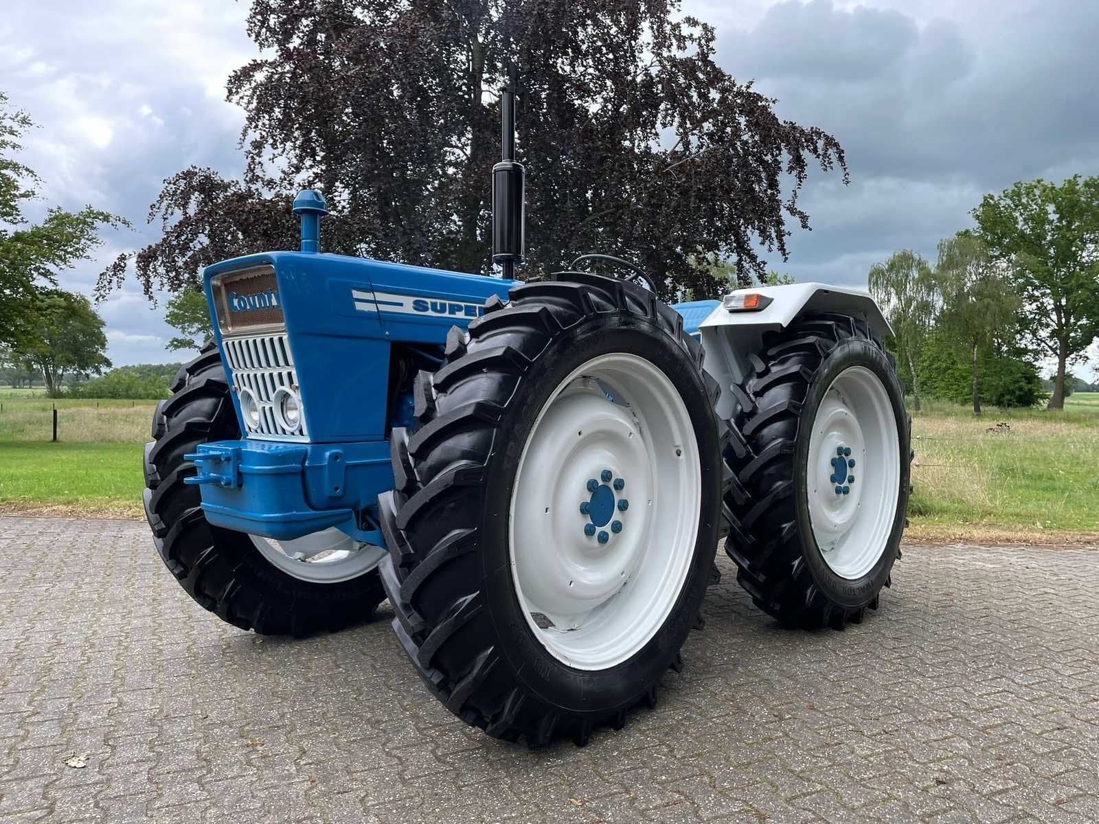 1971 Ford County 754 Super Four Oldtimertractor, Zakelijke goederen, Oldtimer, Ford