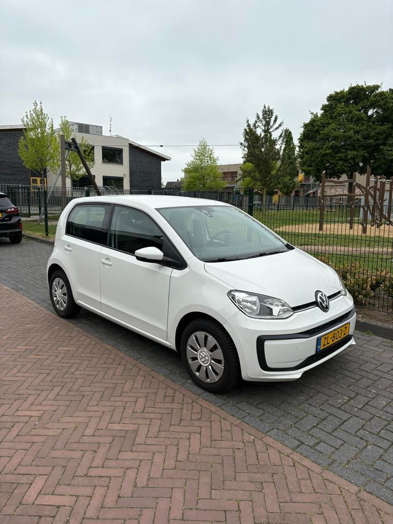 Volkswagen up! 1.0 60PK 5D BMT 2019 Wit, Auto's, Volkswagen, Particulier, up!, ABS, Airbags, Airconditioning, Bluetooth, Centrale vergrendeling