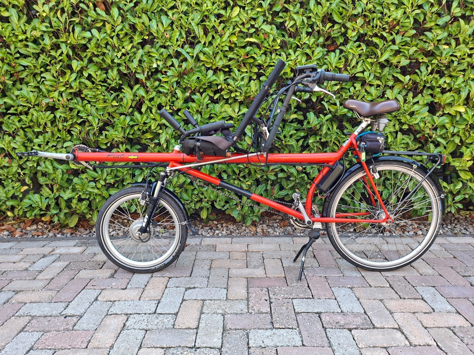 Pino Hase Elektrische Tandem met Verende Voorvork, Fietsen en Brommers, Fietsen | Tandems, Ophalen, Gebruikt, Vering, Velgrem