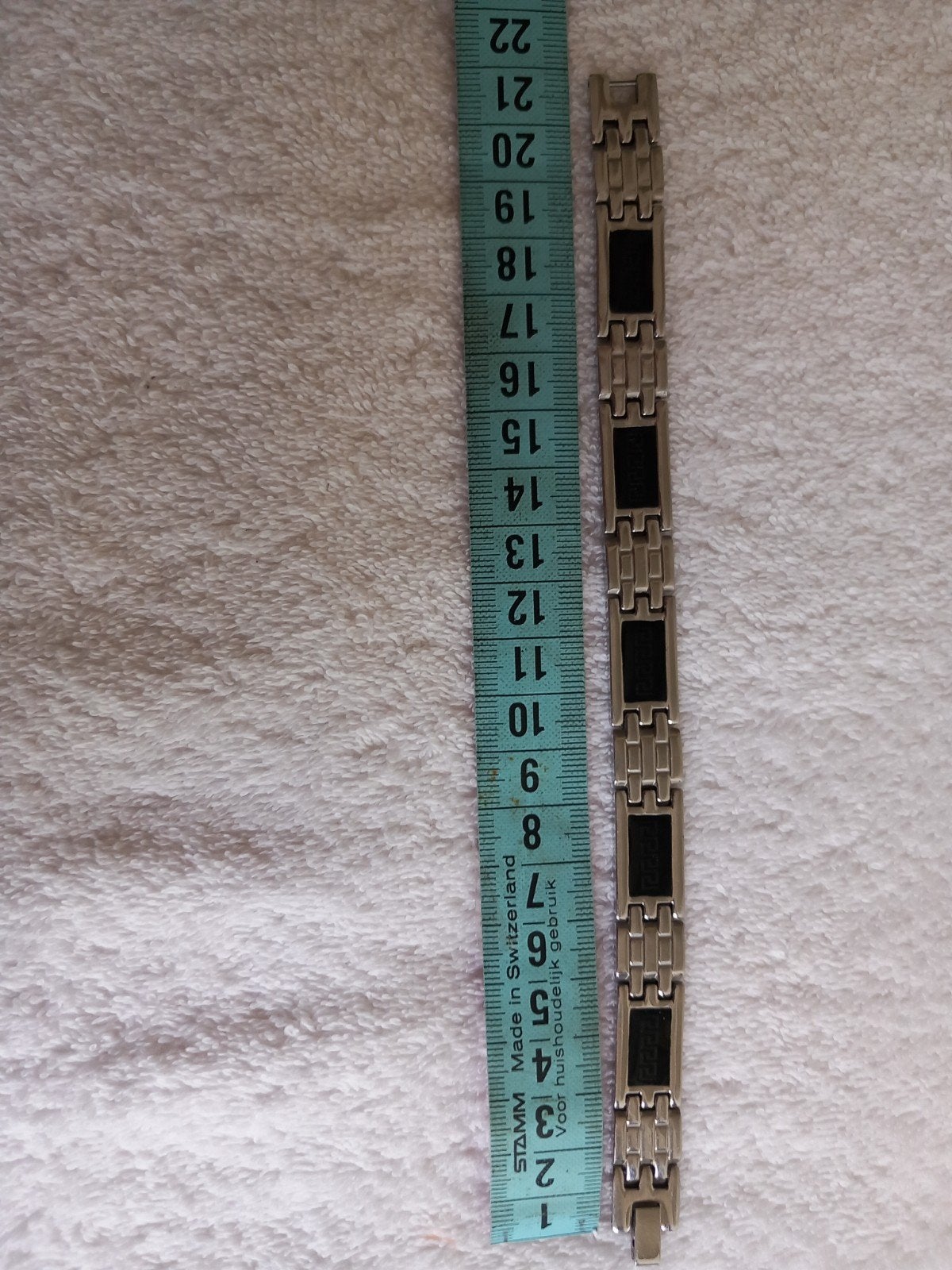 Stalen armband zilverkleurig met Griekse accenten 21 cm, Ophalen of Verzenden, Nieuw, Zilver, Staal