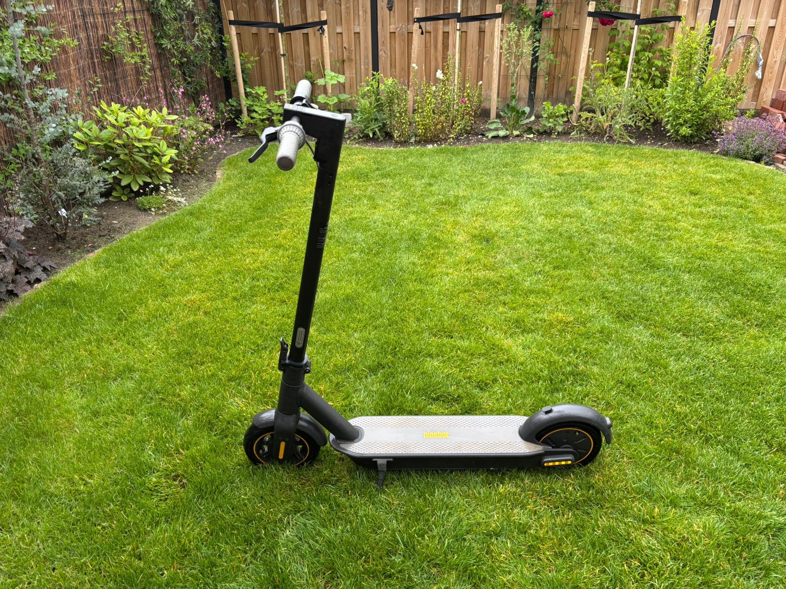 Segway Ninebot G30 max, Fietsen en Brommers, Steps, Gebruikt, Elektrische step (E-scooter), Ophalen of Verzenden