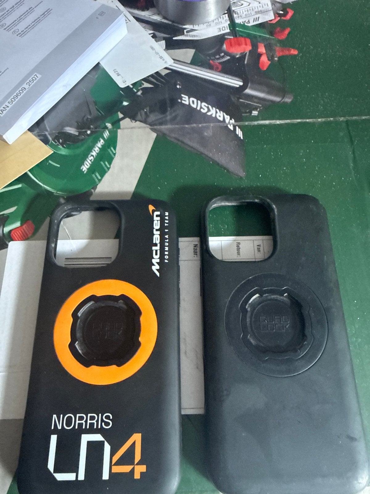 Quad Lock Hoesje voor iPhone 16 Pro Max - Zwart, Kunststof, IPhone 16 Pro Max, Zwart, Quad Lock