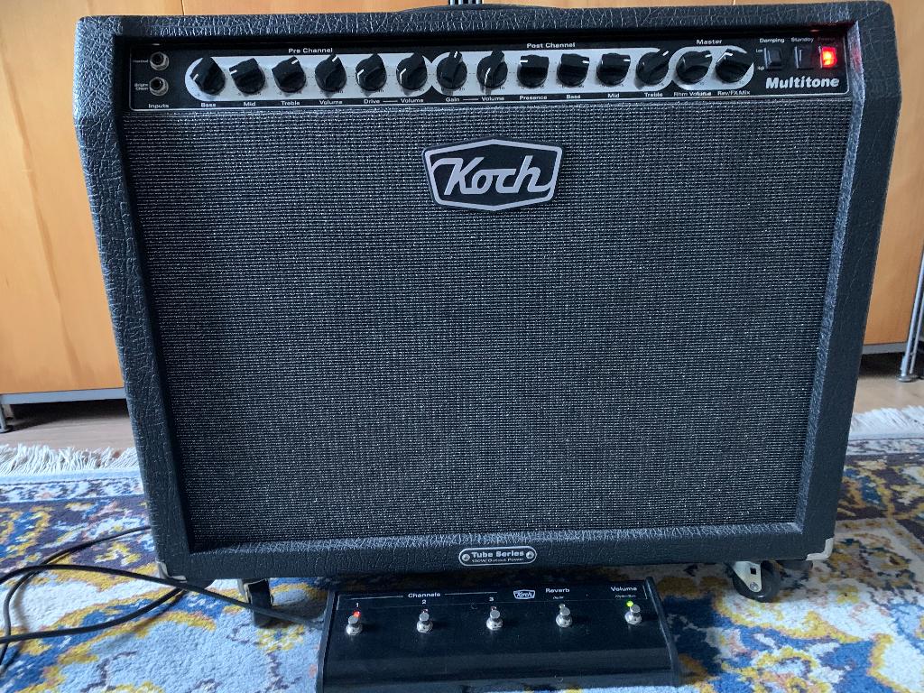 Koch Multitone 100/50W, Muziek en Instrumenten, Ophalen, Zo goed als nieuw, Gitaar, 50 tot 100 watt