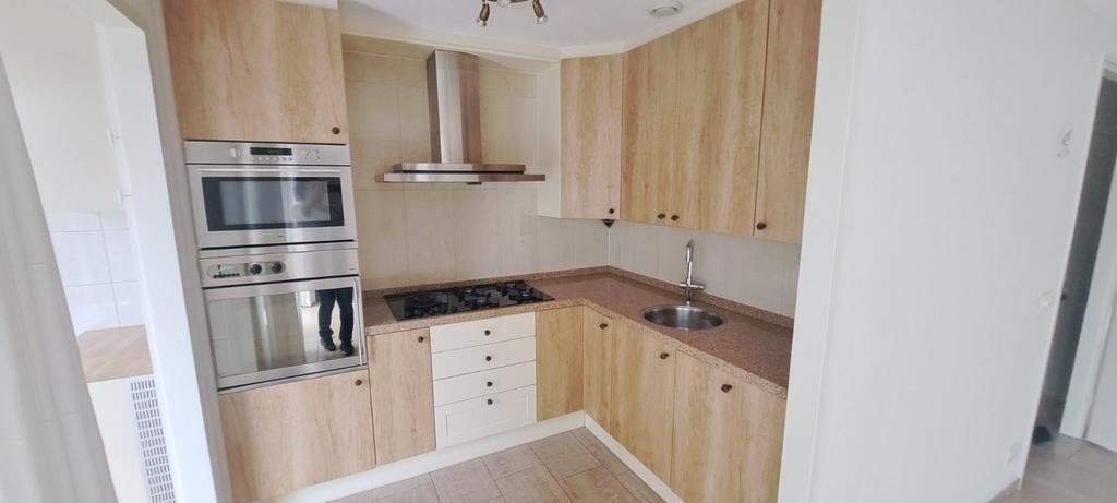 Complete hoekkeuken met Bosch vaatwasser en ATAG apparatuur, Huis en Inrichting, Keuken | Complete keukens, Gebruikt, Hoekkeuken