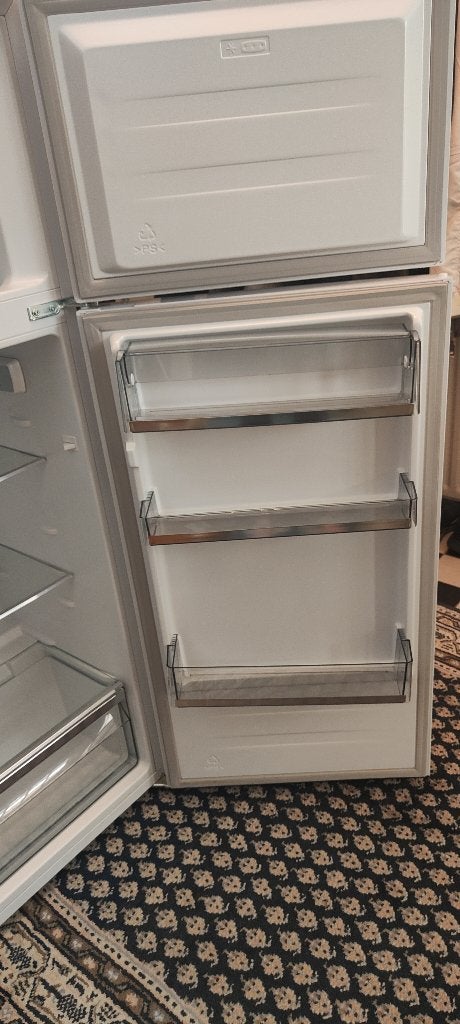 koelkast AEG, Ophalen, 200 liter of meer, Zo goed als nieuw, Energieklasse A of zuiniger