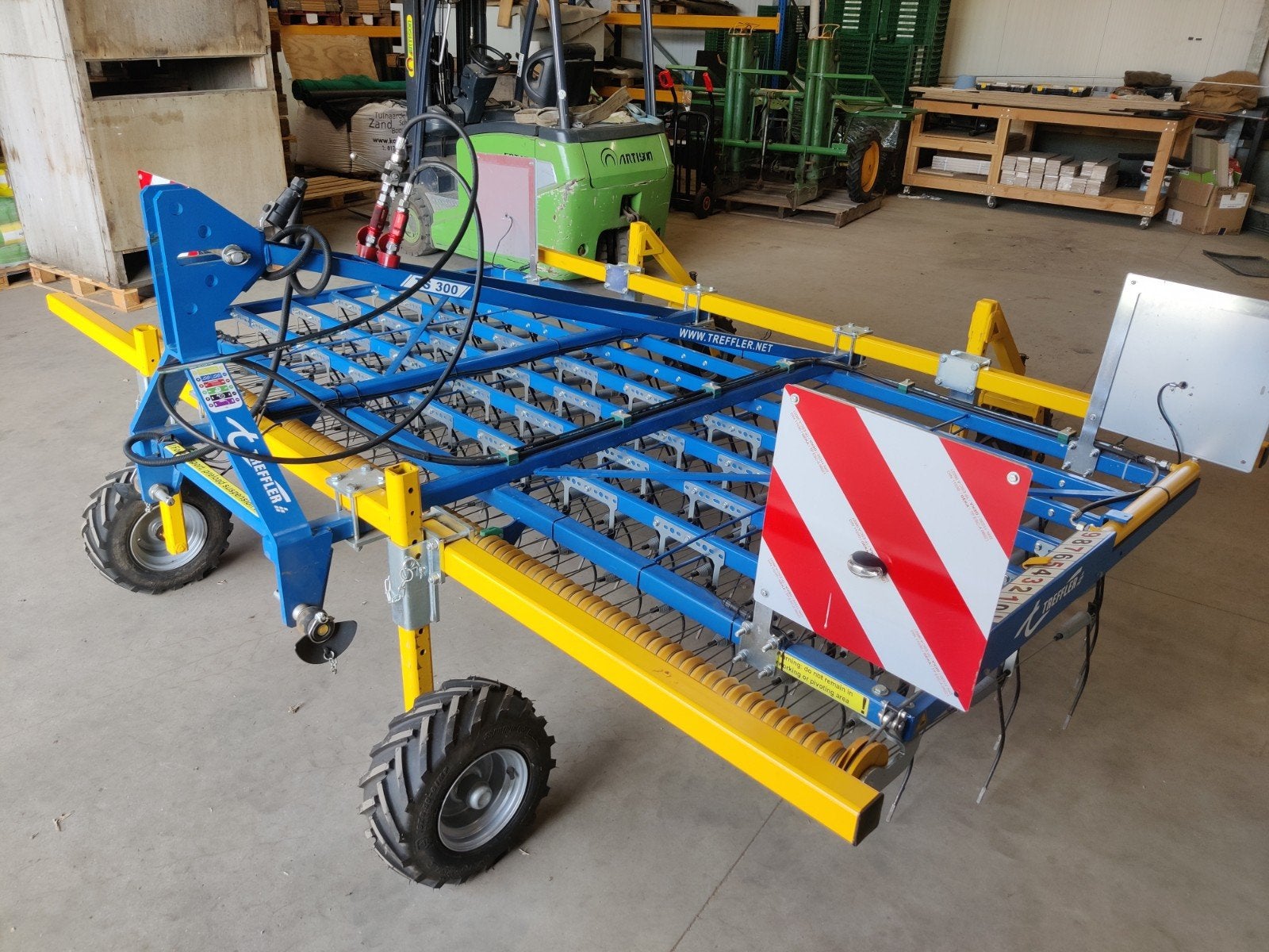 Treffler Wiedeg 3mtr, Ophalen, Zo goed als nieuw, Info@treffler.net, Treffler