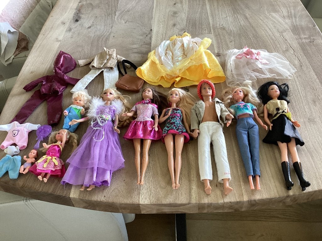 barbiepoppen, 6 grote, 3 kleintjes., Ophalen of Verzenden, Gebruikt, Barbie