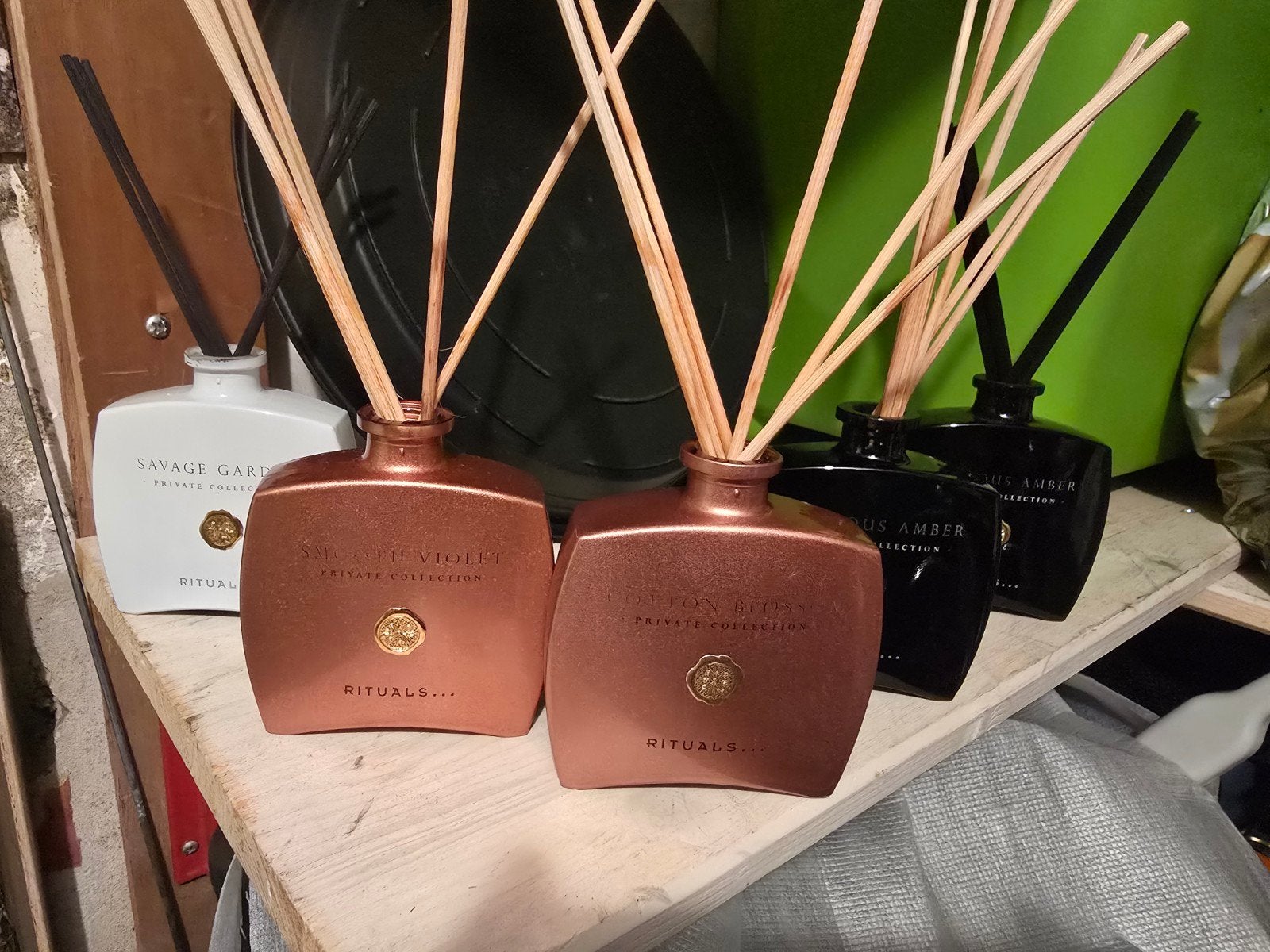 Lege Rituals 100ml flesjes - Diverse geuren, Ophalen of Verzenden, Gebruikt, Meerkleurig, Overige materialen