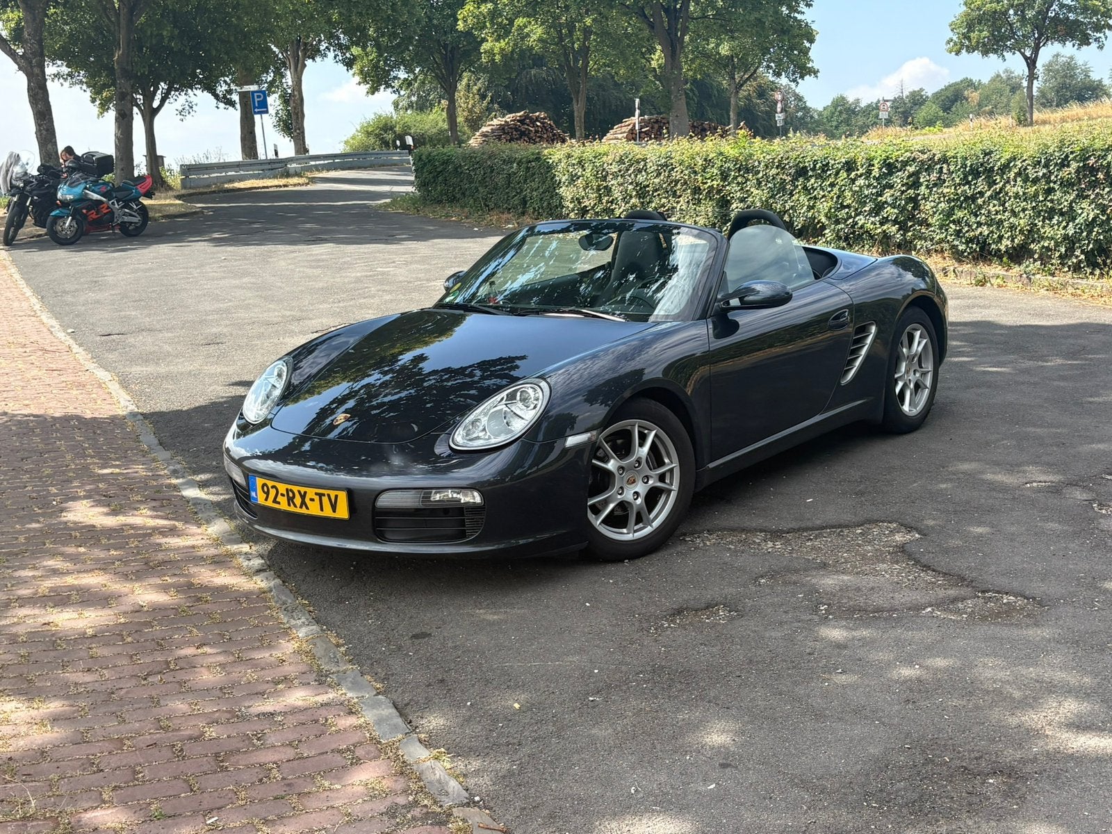 Porsche Boxster 2.7 2005, Achterwielaandrijving, Zwart, Handgeschakeld, Boxster