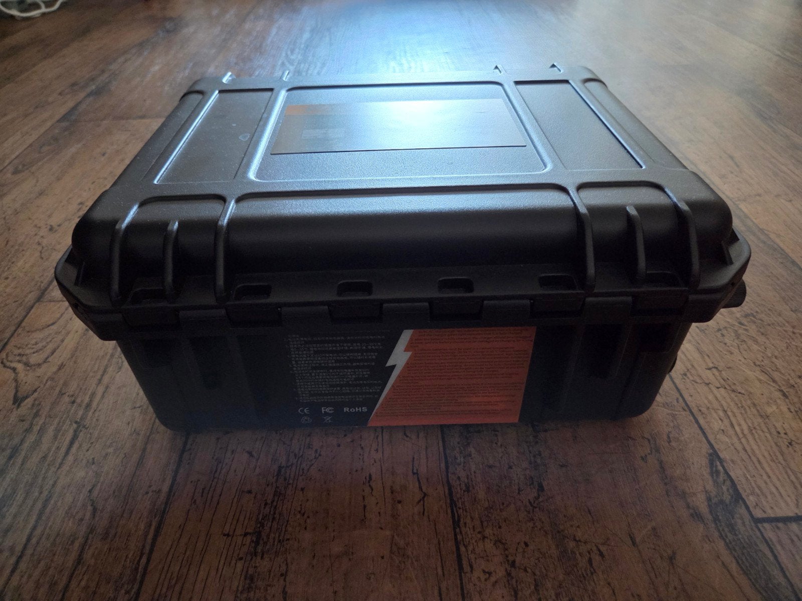 12V 100Ah LiFePO4 lithium accu met oplader, Ophalen of Verzenden