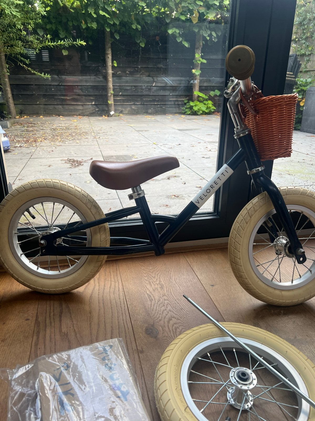 Veloretti loopfiets met mandje - Hele goede staat