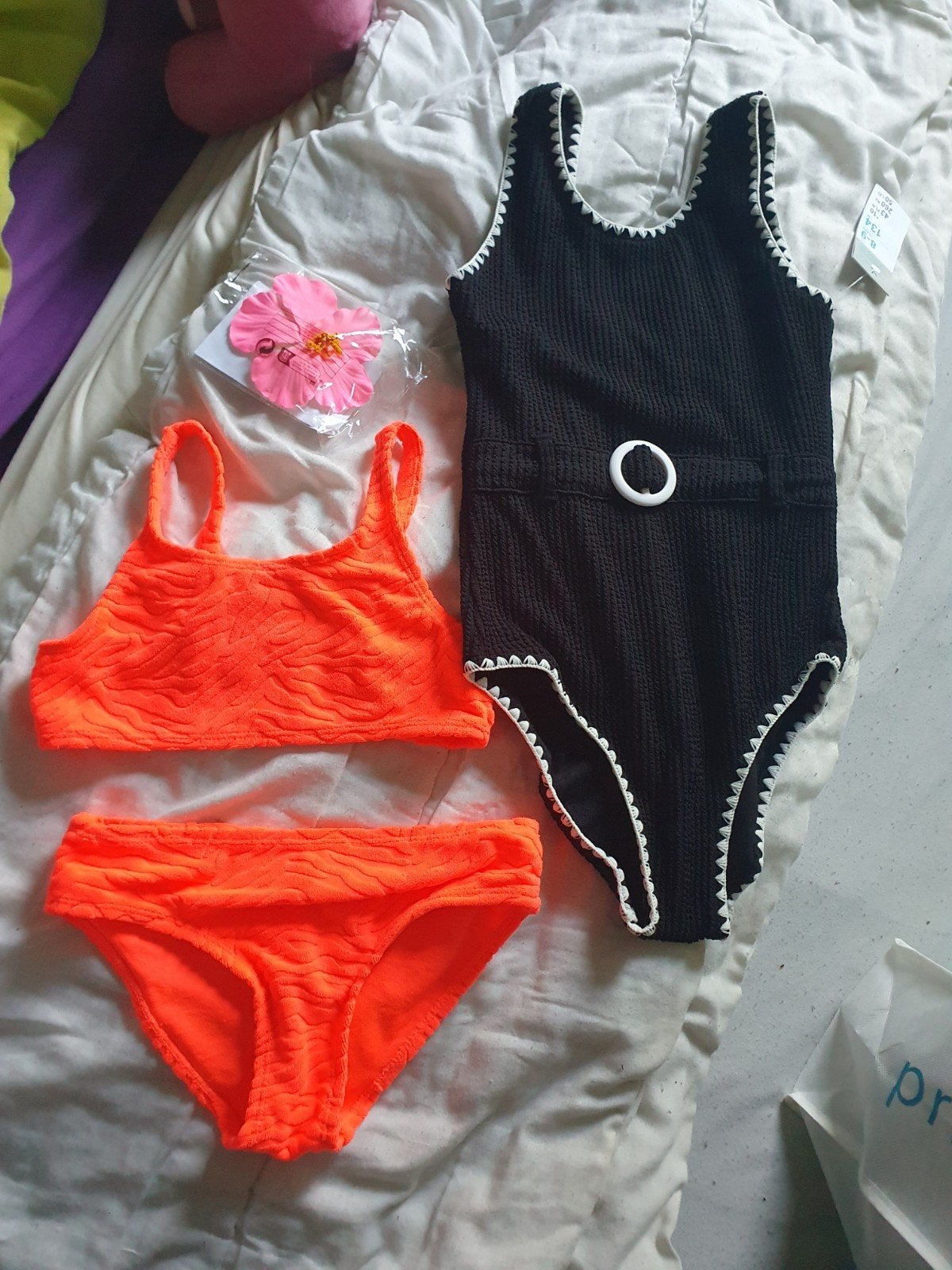 bikini en badpak maat 122, Ophalen of Verzenden, Zo goed als nieuw, Meisje, Sport- of Zwemkleding