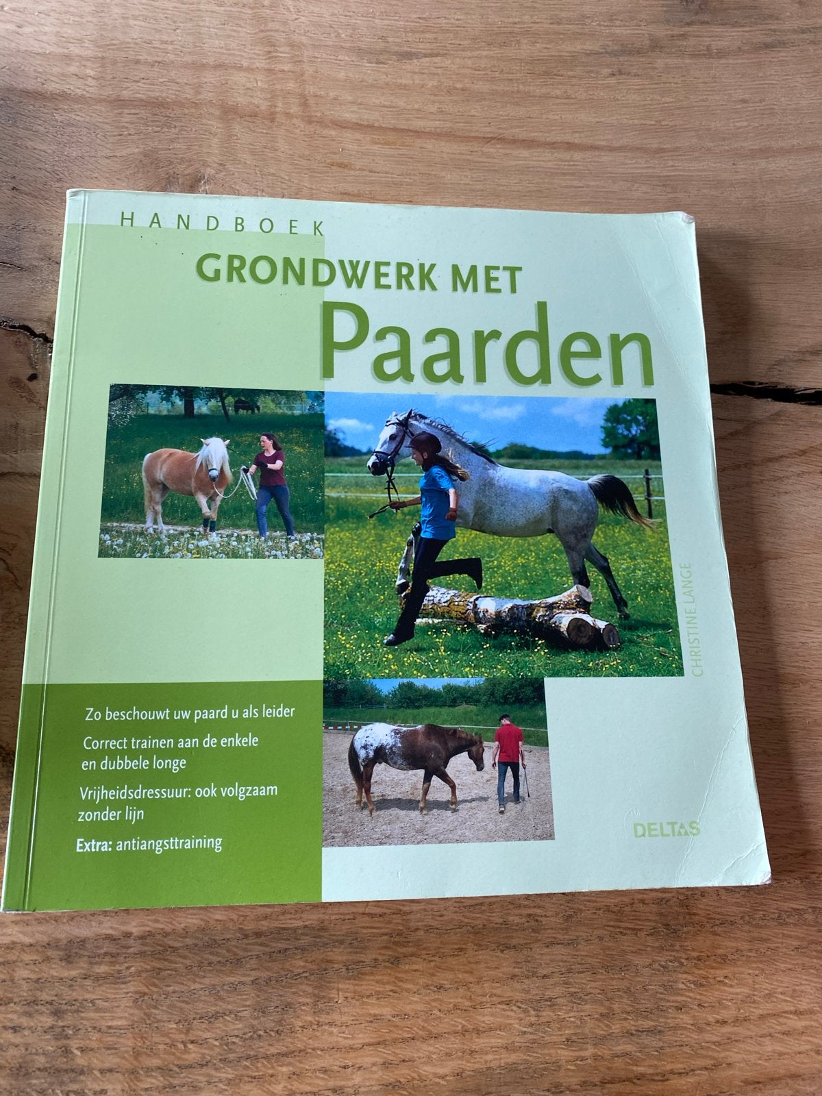 Handboek Grondwerk met Paarden - Christine Lange, Ophalen of Verzenden, Zo goed als nieuw, Paarden of Pony's