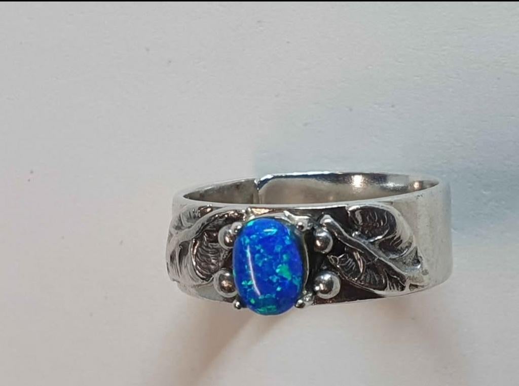 Verstelbare zilveren ring met blauwe opaal, Ophalen of Verzenden