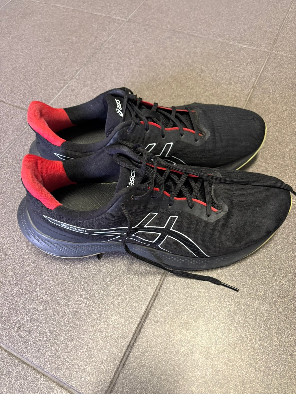 Asics schoenen maat 45, Ophalen of Verzenden, Zo goed als nieuw, Hardloopschoenen, Asics