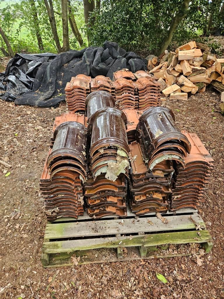 Lafarge bruin geglazuurde dakpannen ongebruikt, Doe-het-zelf en Verbouw, Dakpannen en Dakbedekking, Ophalen