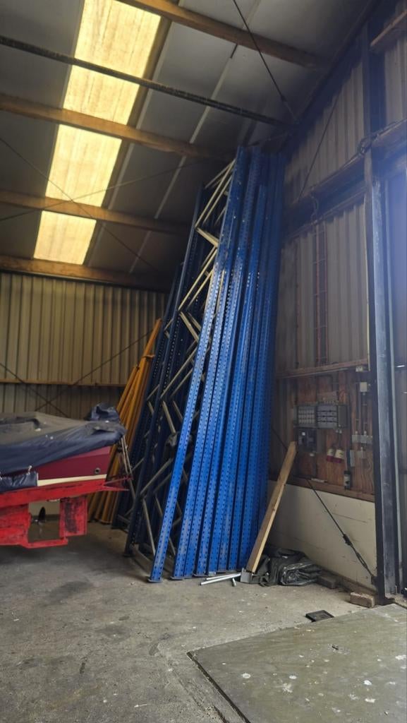 Pallet / Boot stellingen *GOEDKOOPSTE VAN MARKTPLAATS*, Ophalen