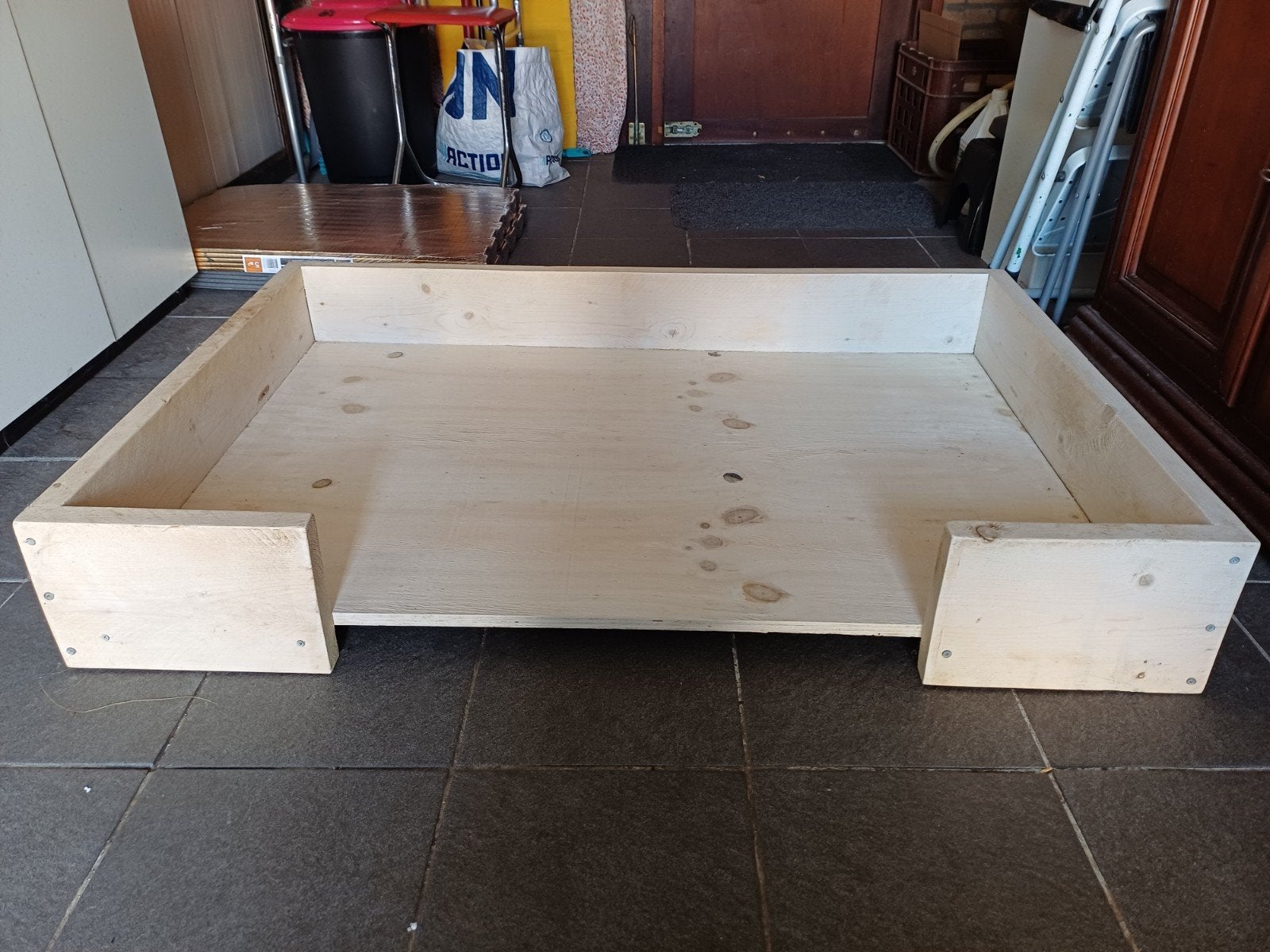 Hondenbed van hout, Dieren en Toebehoren, Ophalen