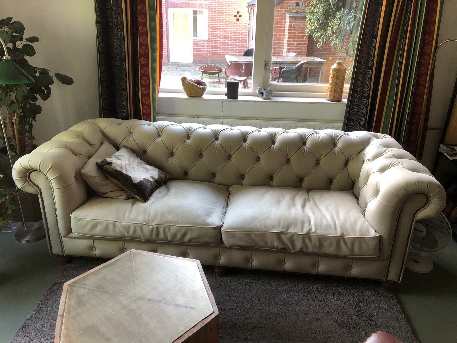 Chesterfield bank, Ophalen, Gebruikt, Driepersoons, Rechte bank